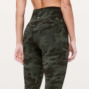 Lululemon Align Pant II 25" Camo Sz 6